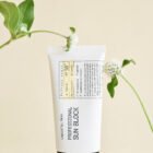 Packaging de envase de crema de Professional Sun block SPF50+ de Logically Skin